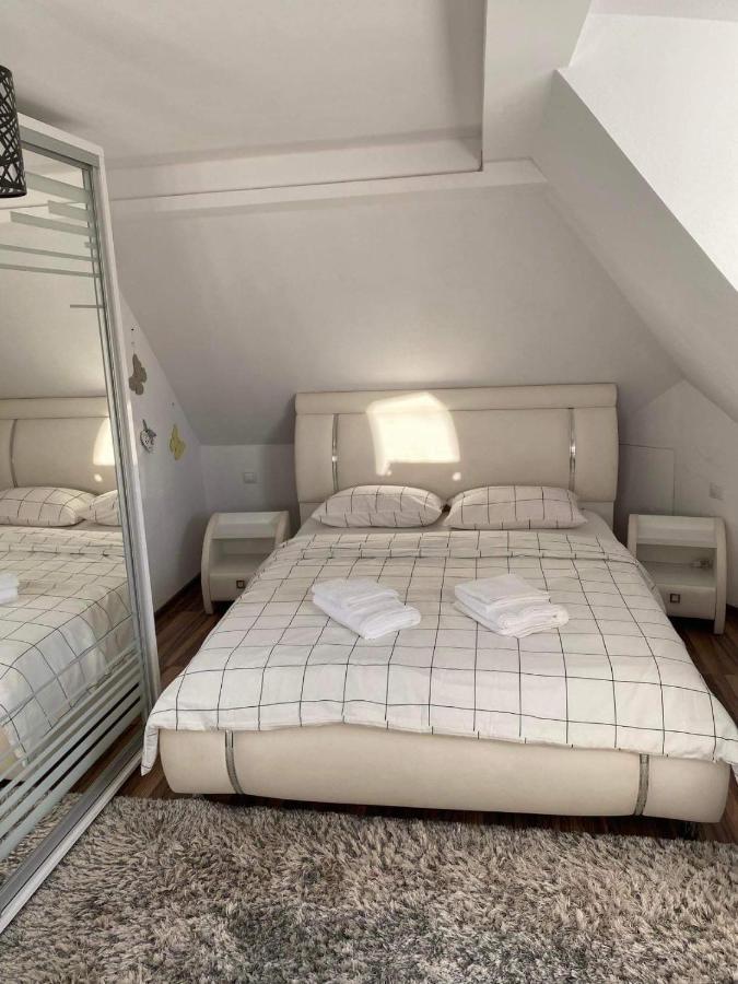 Apartament Ema Bistriţa Εξωτερικό φωτογραφία