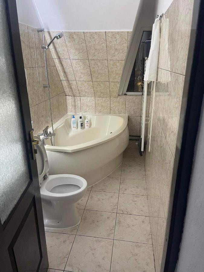 Apartament Ema Bistriţa Εξωτερικό φωτογραφία